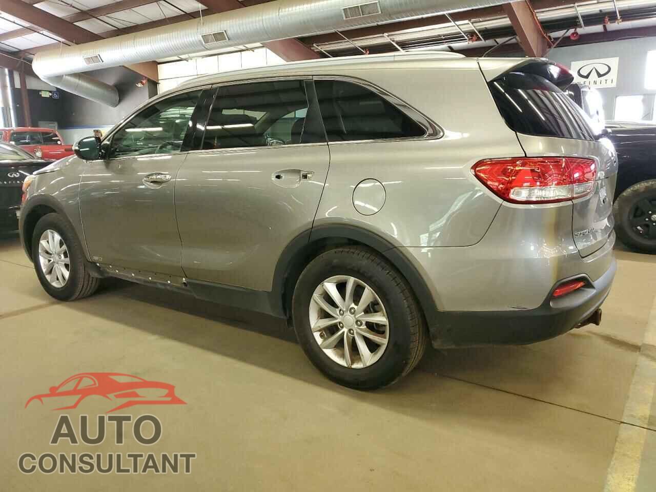 KIA SORENTO 2017 - 5XYPGDA35HG324559