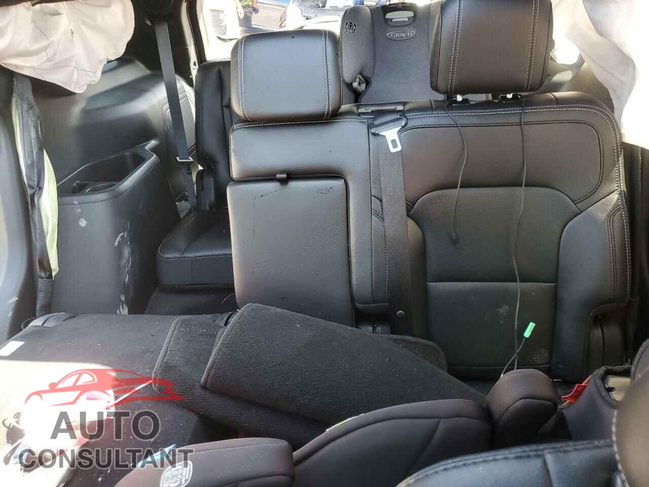 FORD EXPLORER 2018 - 1FM5K7F89JGB15710