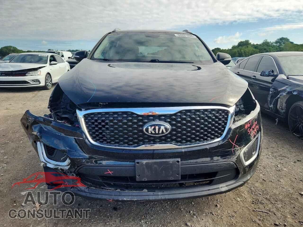 KIA SORENTO 2018 - 5XYPGDA37JG408985