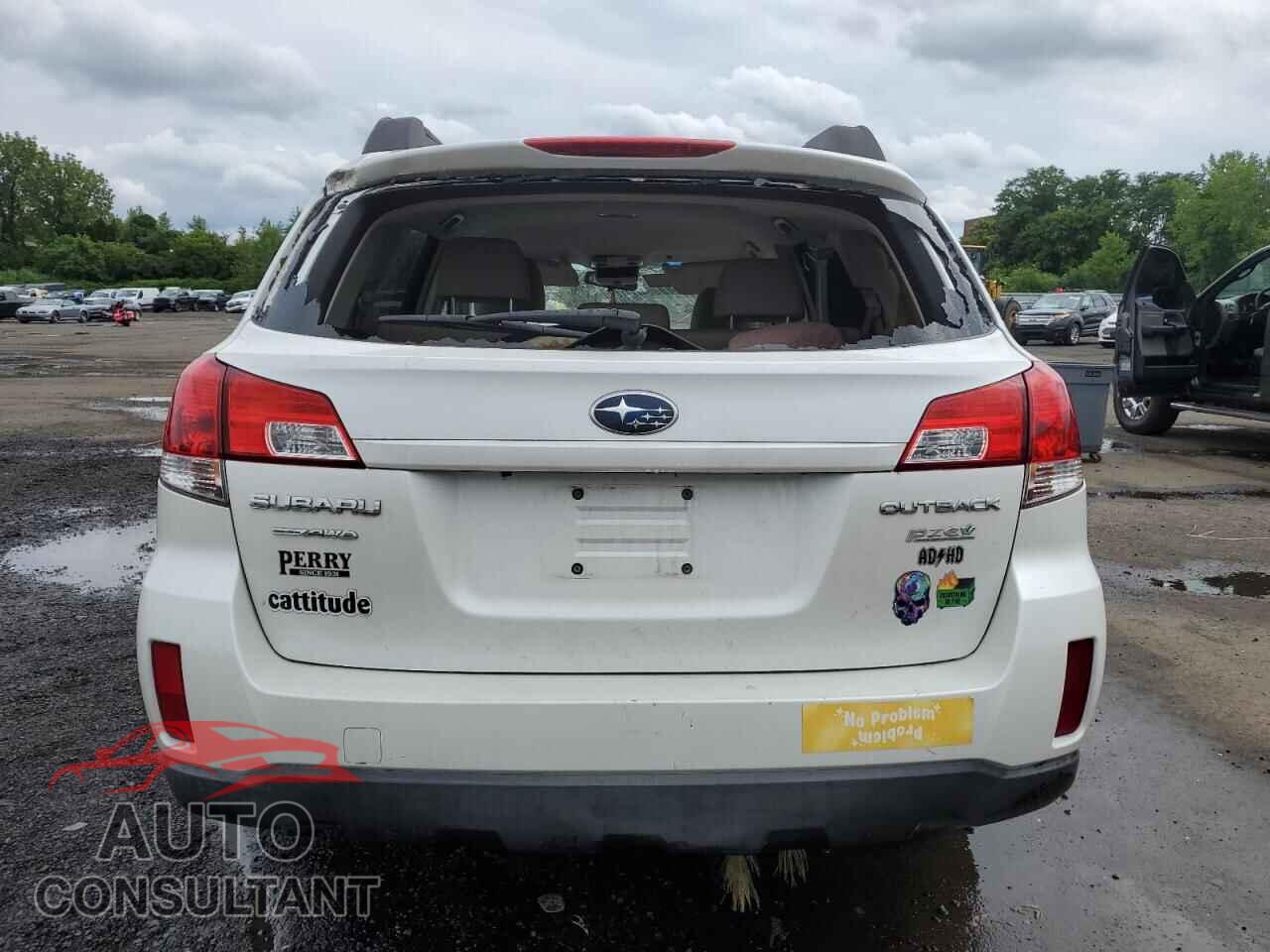 SUBARU OUTBACK 2011 - 4S4BRBCC5B3365772