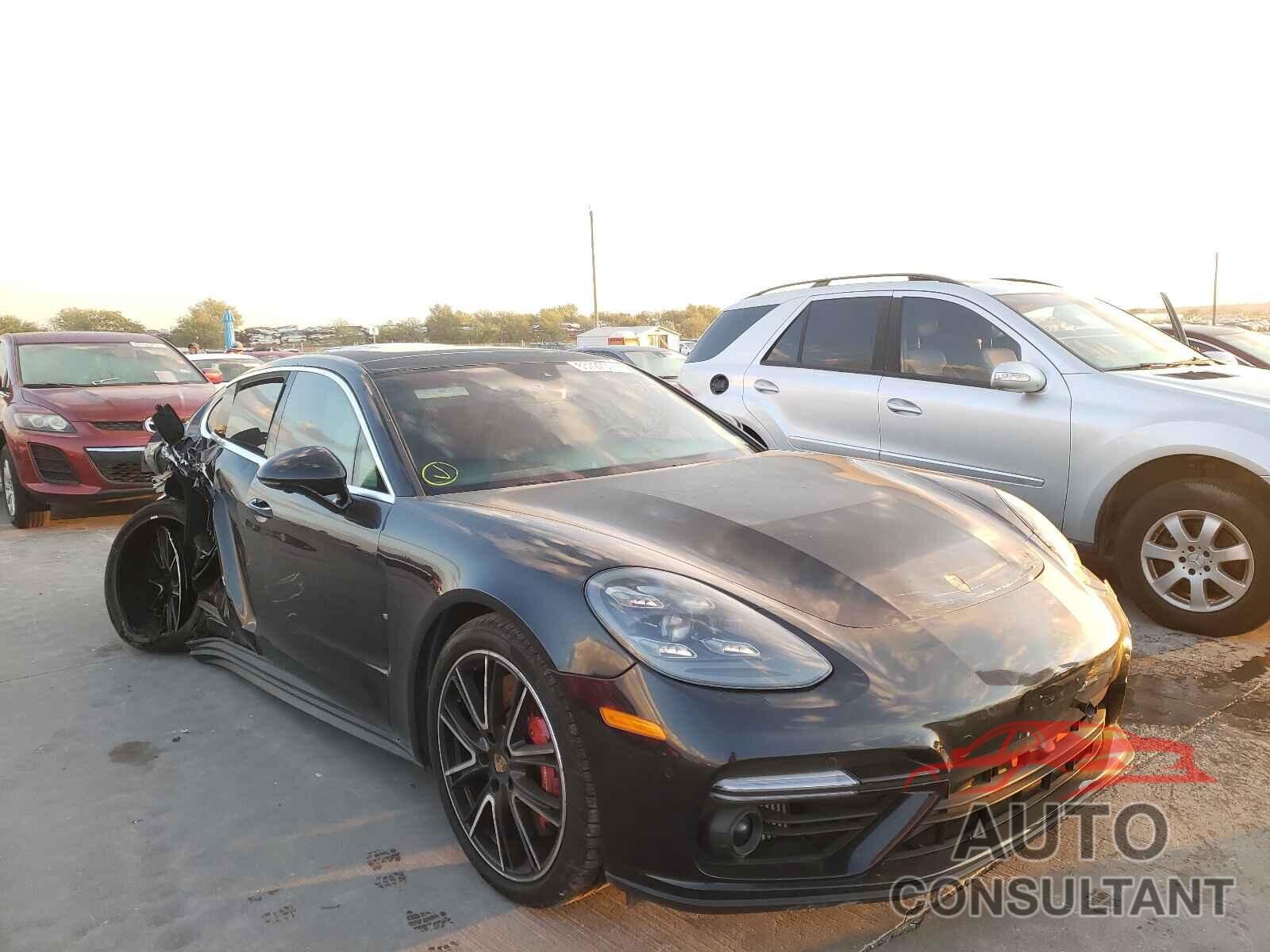 PORSCHE PANAMERA 2018 - WP0AF2A74JL141308