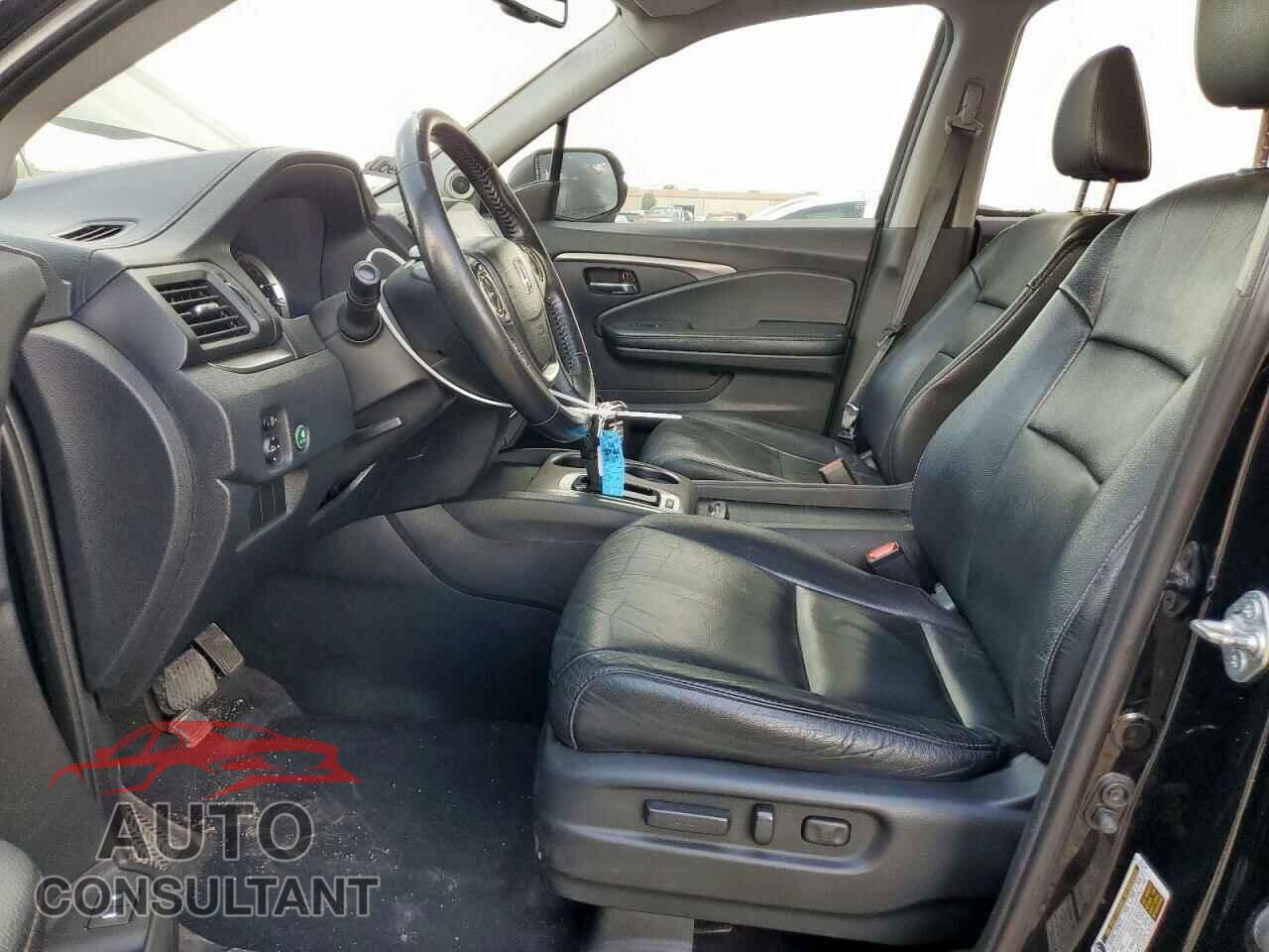 HONDA PILOT 2016 - 5FNYF5H76GB003660
