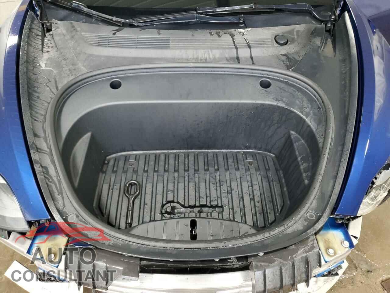 TESLA MODEL 3 2023 - 5YJ3E1EA4PF451496