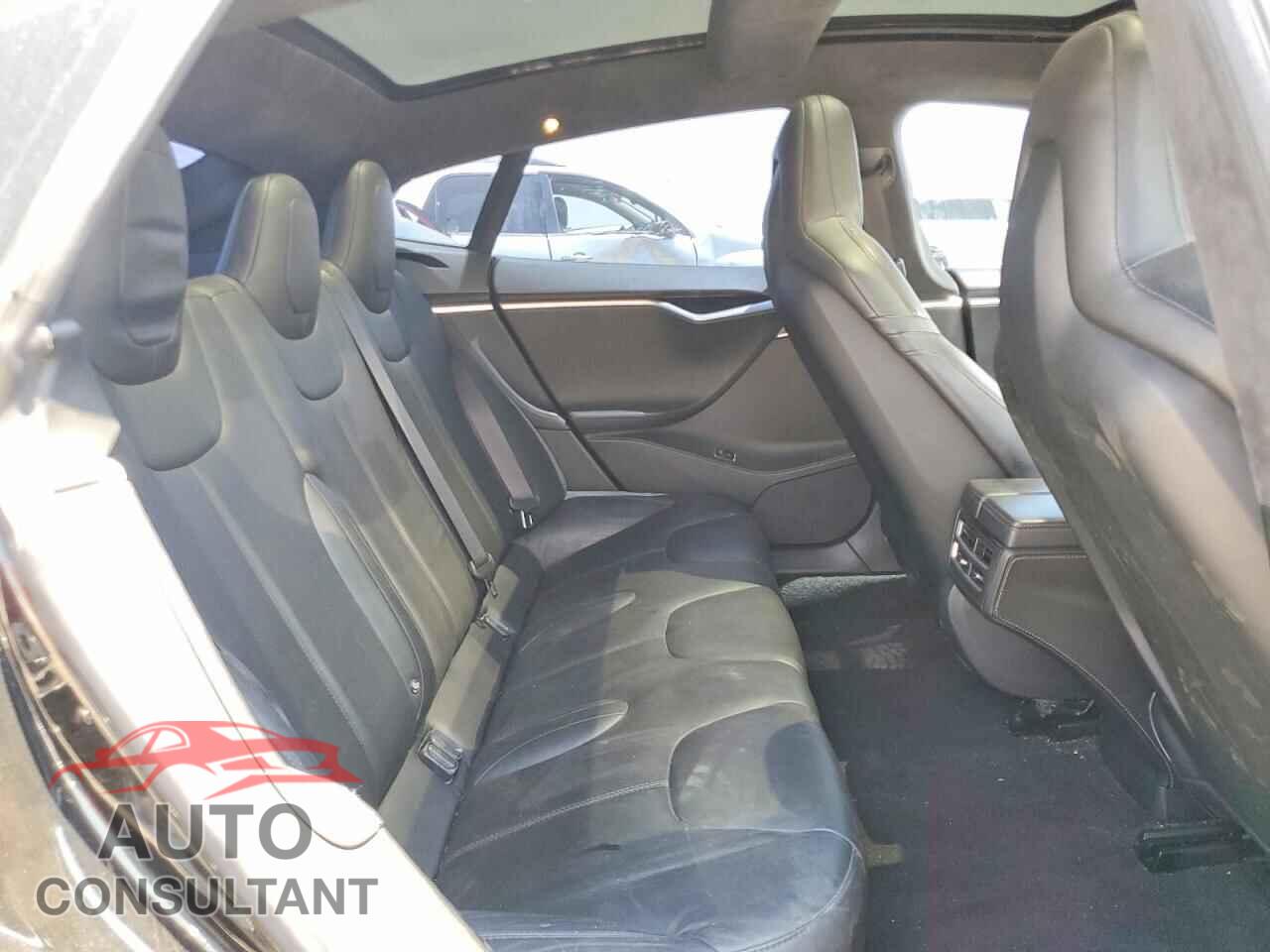 TESLA MODEL S 2016 - 5YJSA1E42GF141171