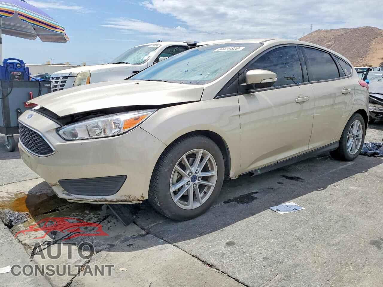 FORD FOCUS 2017 - 1FADP3K24HL285329