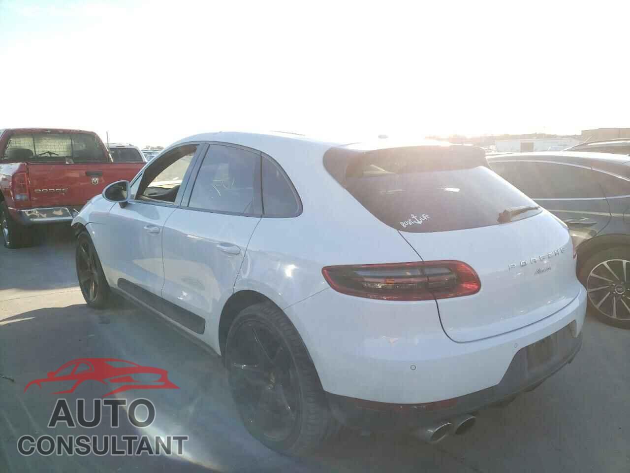 PORSCHE MACAN 2018 - WP1AA2A5XJLB20314