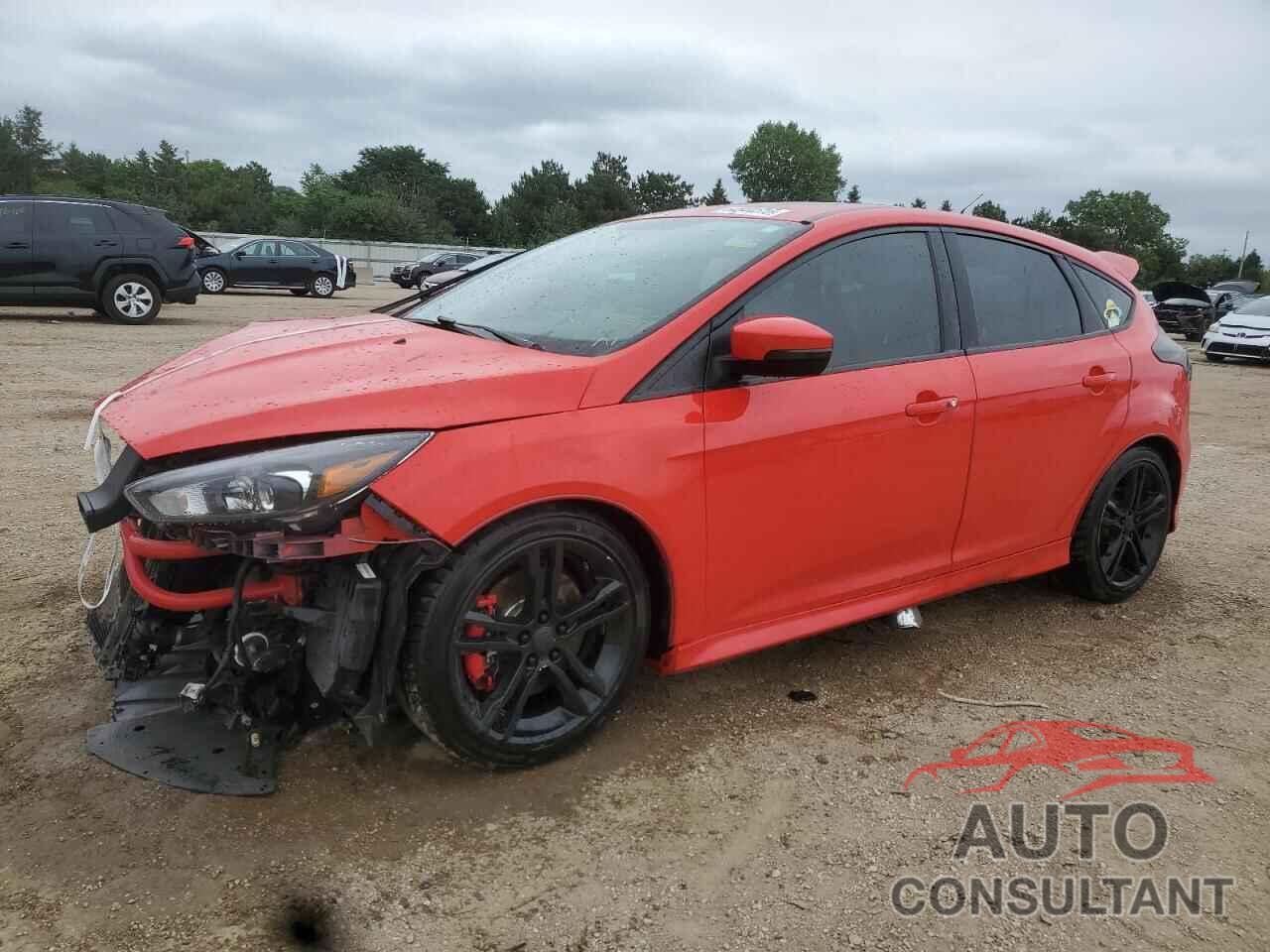 FORD FOCUS 2017 - 1FADP3L94HL310189