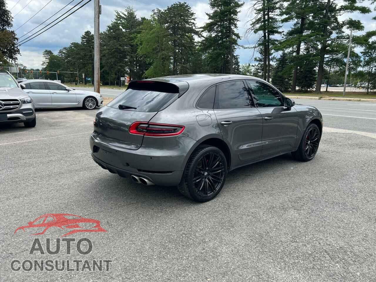 PORSCHE MACAN 2016 - WP1AB2A53GLB59073
