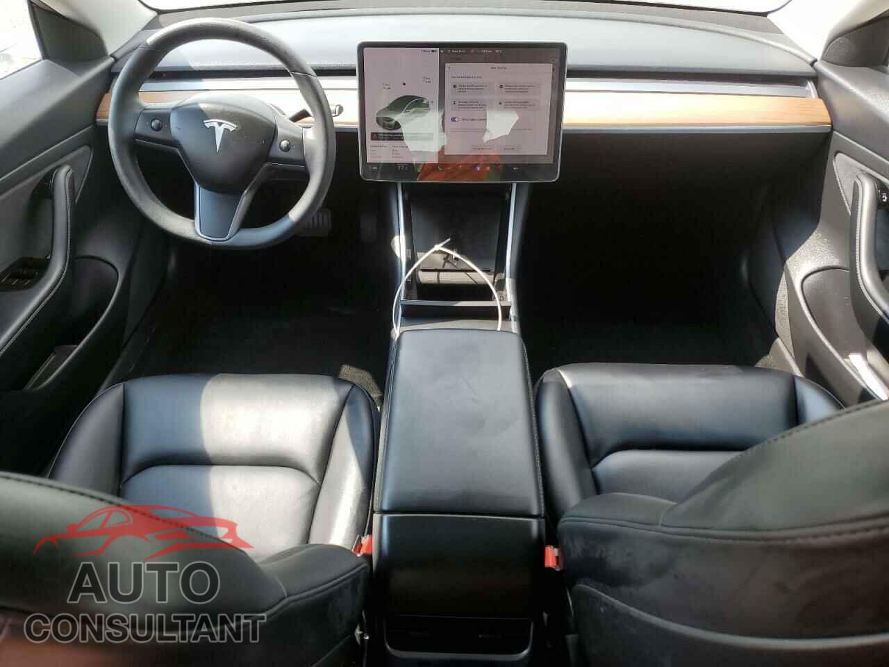 TESLA MODEL 3 2020 - 5YJ3E1EA6LF715960