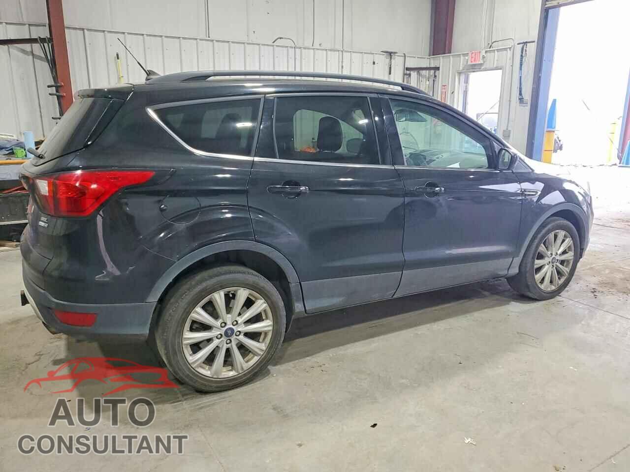 FORD ESCAPE 2019 - 1FMCU9HD2KUB90355