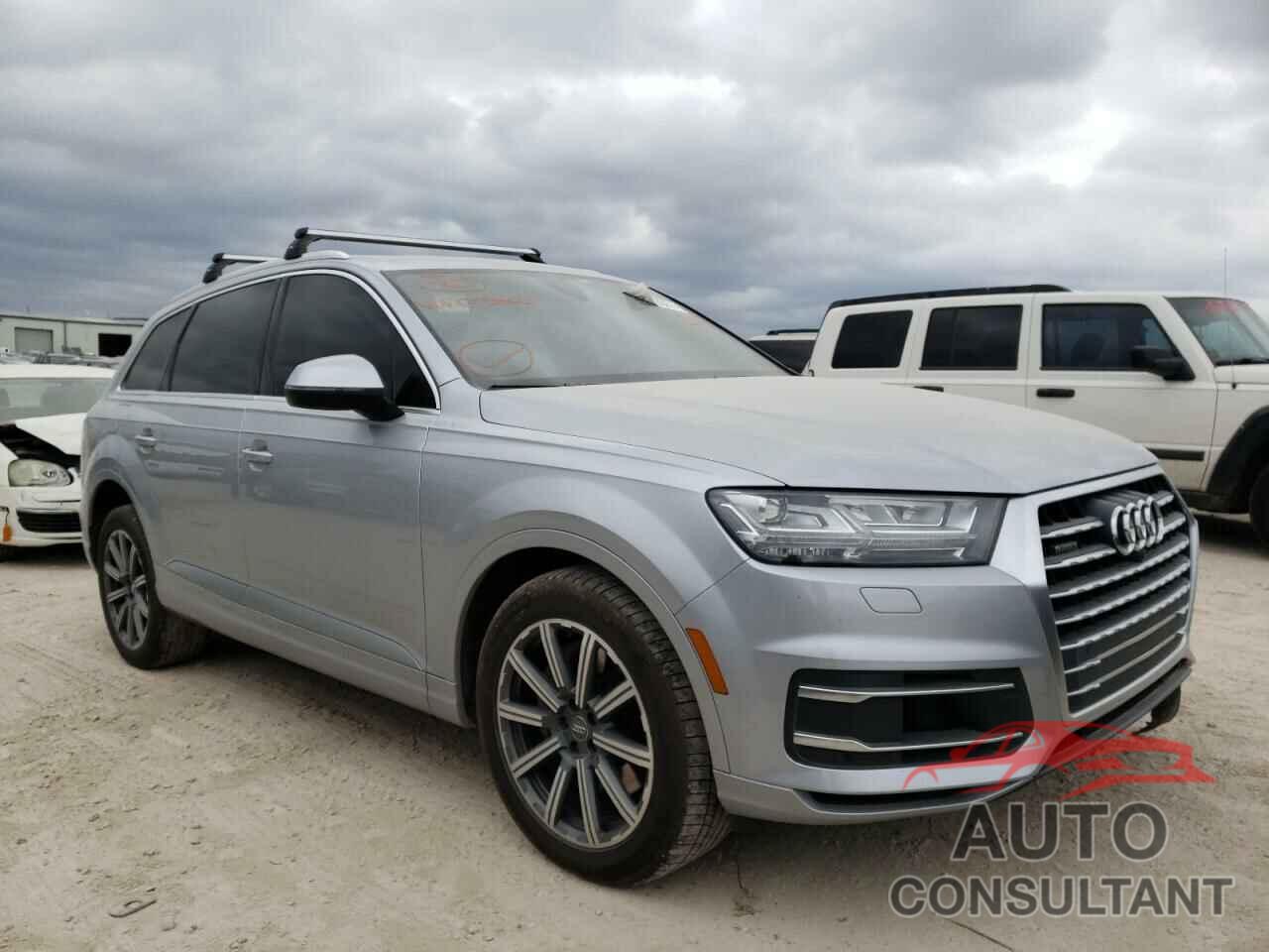 AUDI Q7 2018 - WA1LAAF71JD003627