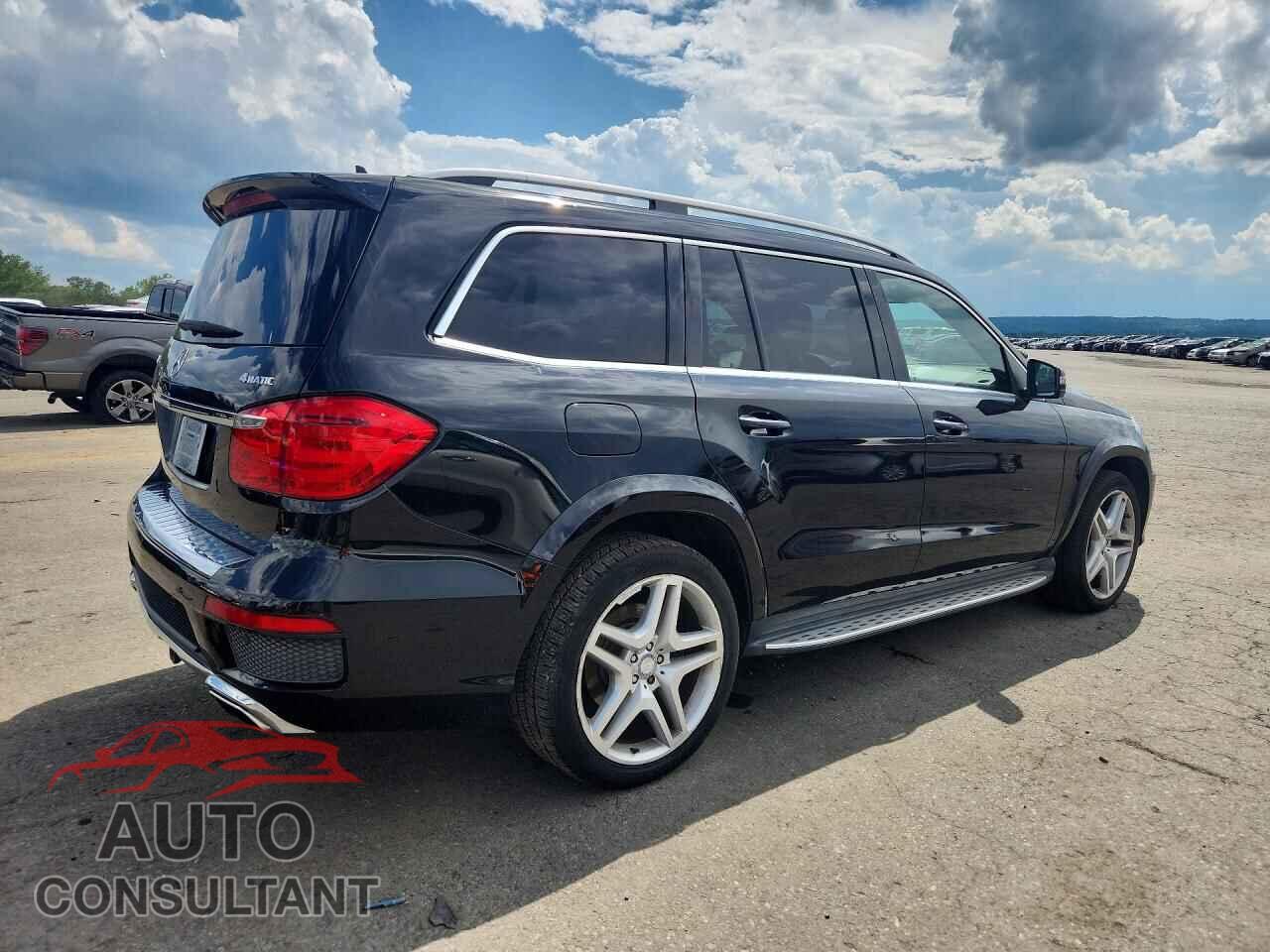 MERCEDES-BENZ GL-CLASS 2015 - 4JGDF7DE5FA558343