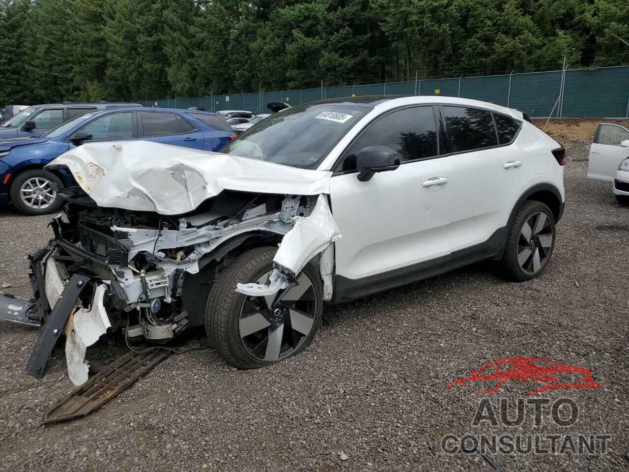 VOLVO C40 RECHAR 2023 - YV4ED3GMXP2049089