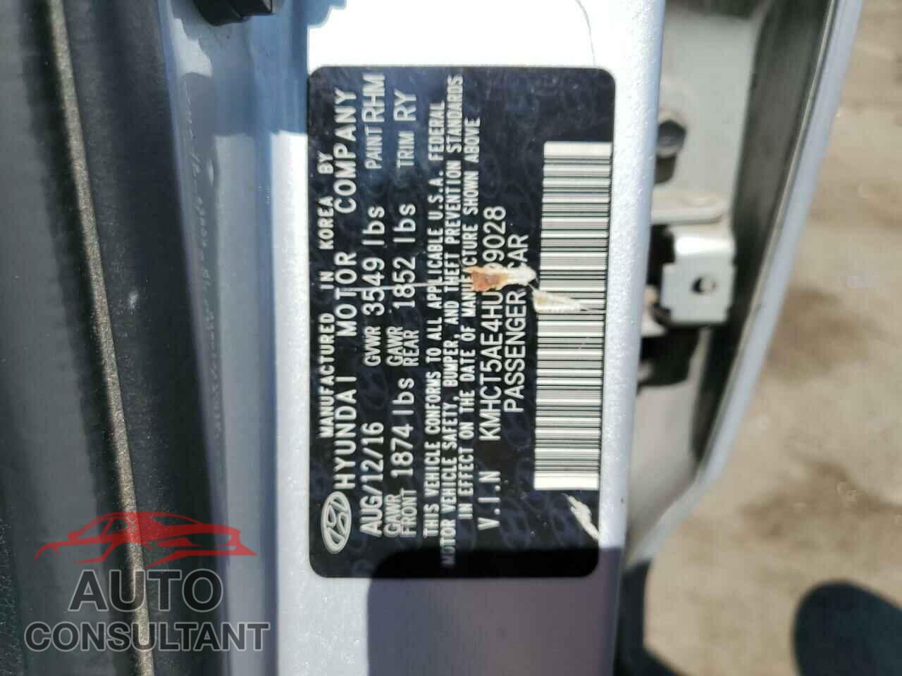 HYUNDAI ACCENT 2017 - KMHCT5AE4HU309028