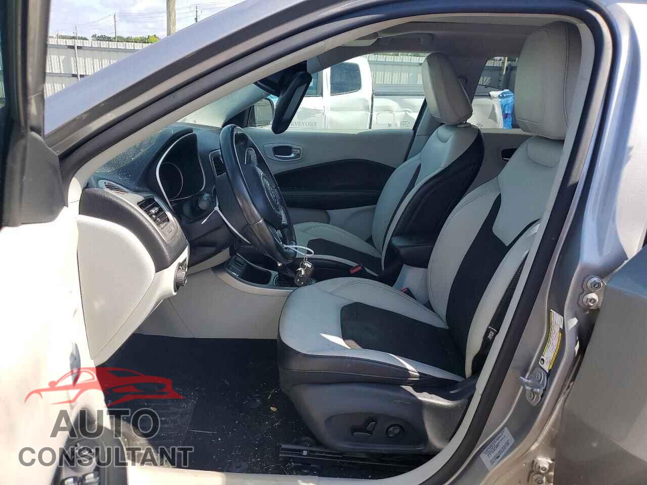 JEEP COMPASS 2017 - 3C4NJCBB3HT632525