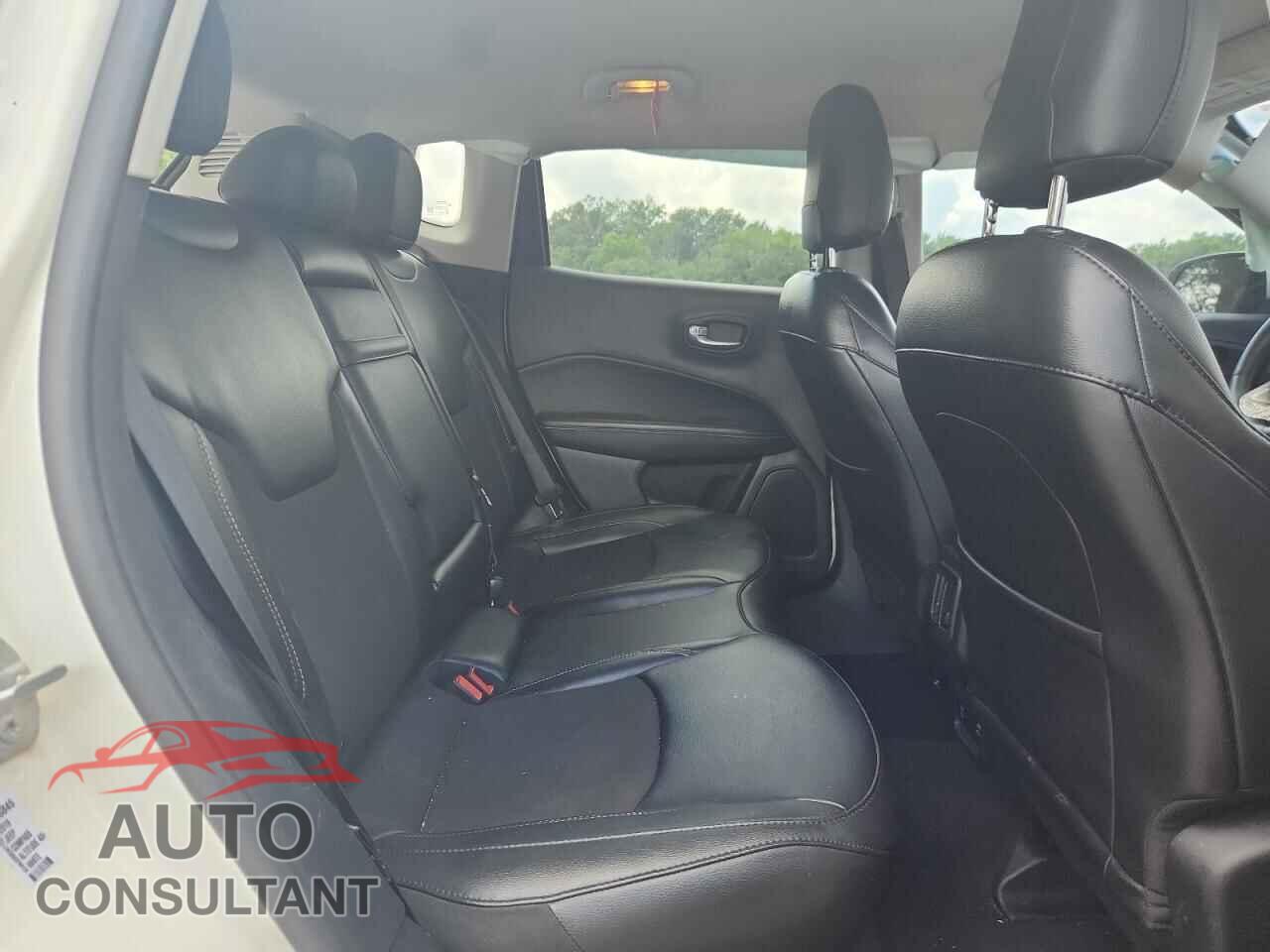 JEEP COMPASS 2019 - 3C4NJDBB3KT735845