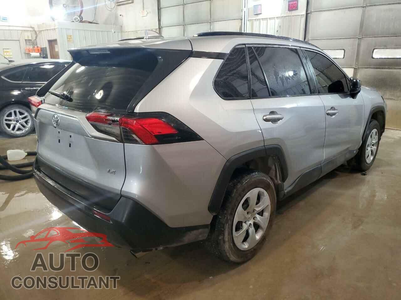 TOYOTA RAV4 2021 - 2T3H1RFVXMC095841