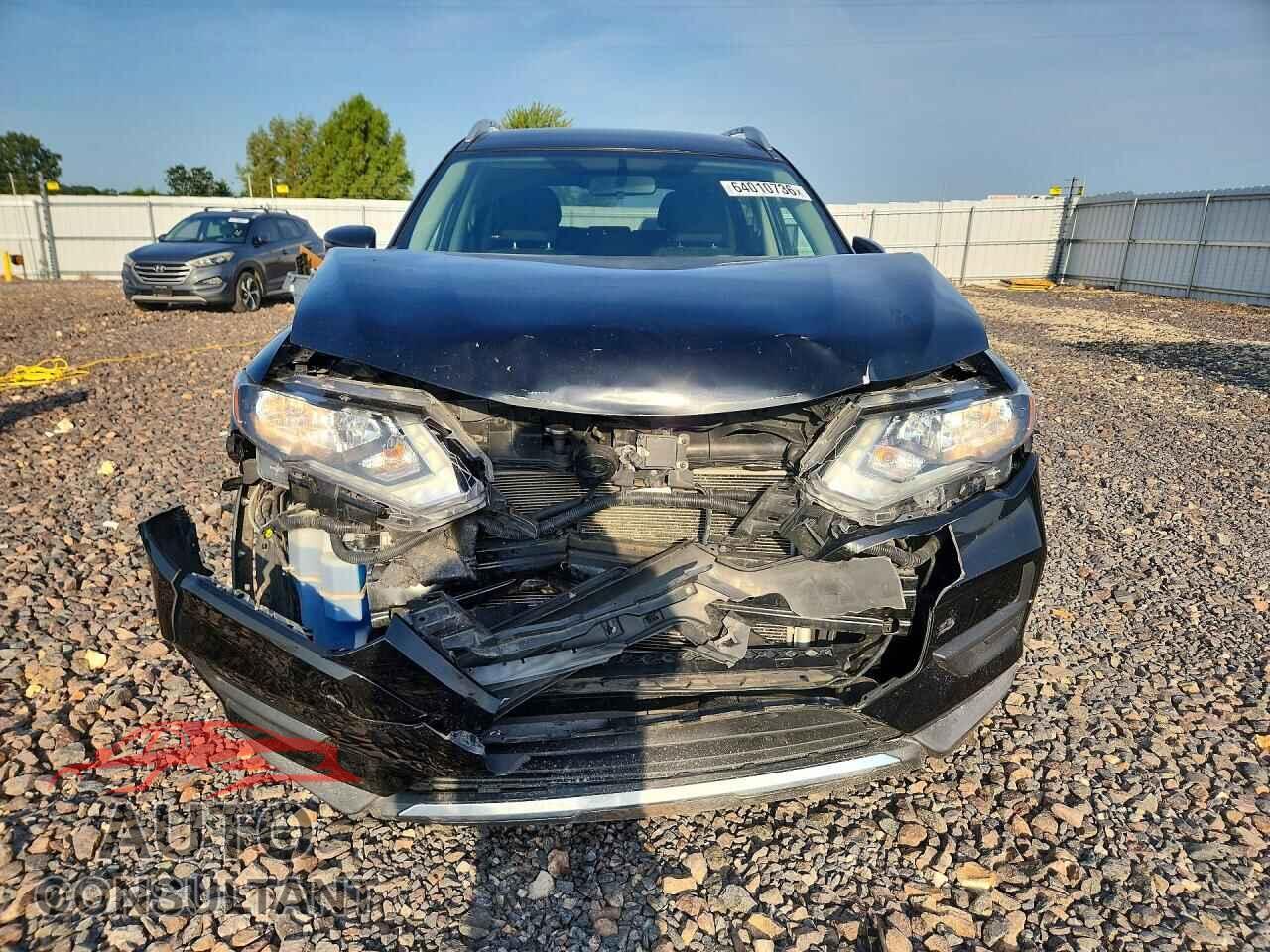 NISSAN ROGUE 2018 - KNMAT2MVXJP579200