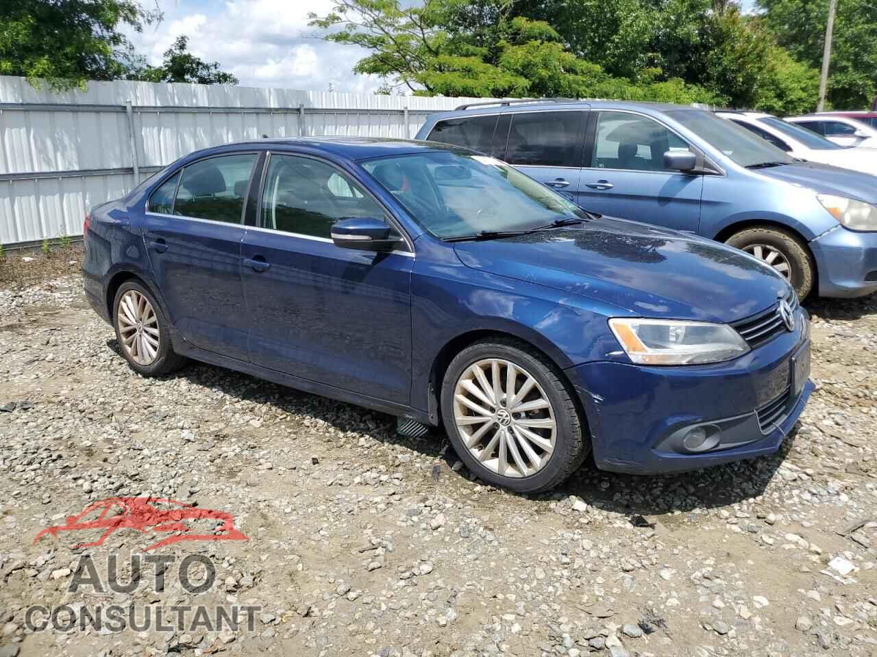 VOLKSWAGEN JETTA 2011 - 3VWLZ7AJ5BM035925