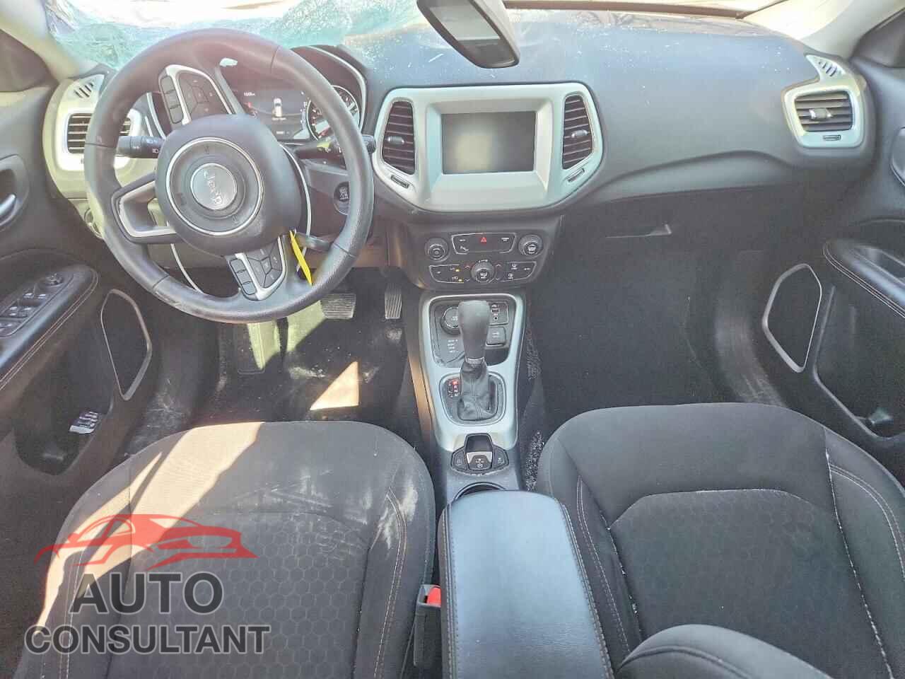 JEEP COMPASS 2019 - 3C4NJDAB4KT703410