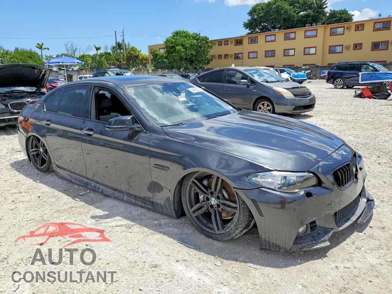 BMW 5 SERIES 2015 - WBA5B1C51FD920893