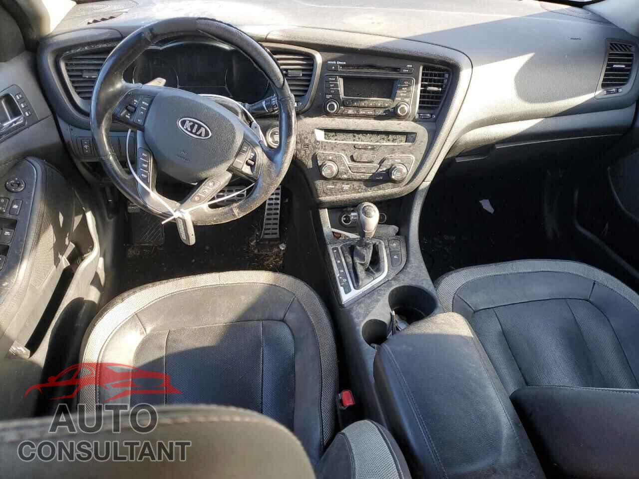 KIA OPTIMA 2011 - KNAGR4A66B5151815
