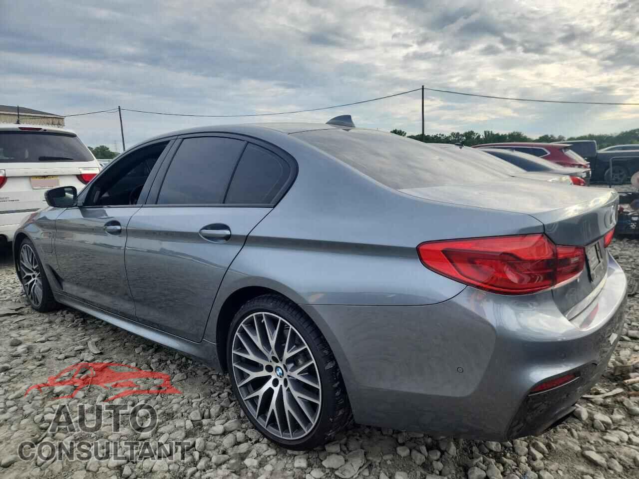 BMW 5 SERIES 2019 - WBAJB1C54KB375874