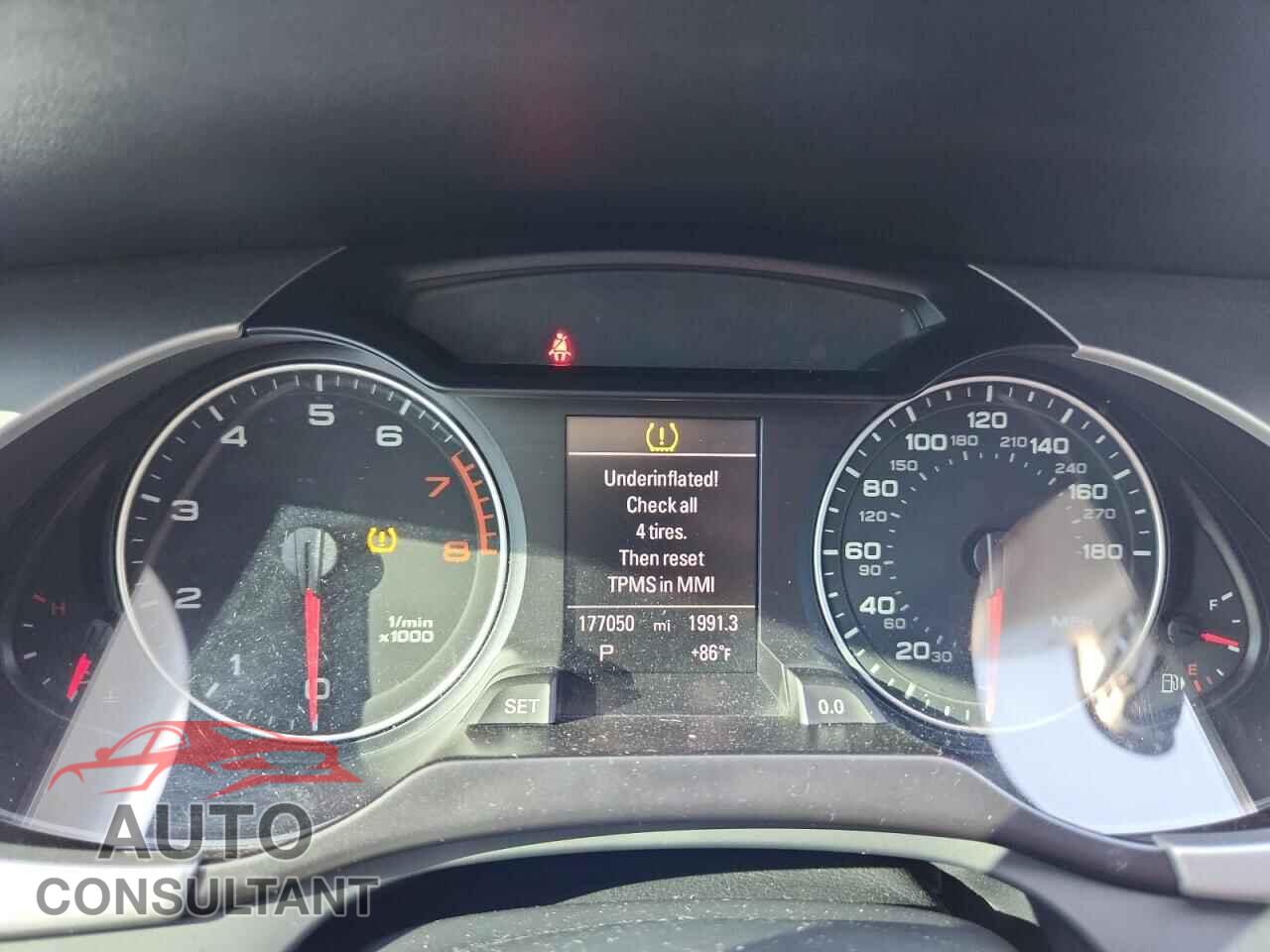 AUDI A4 2012 - WAUFFAFL2CA089131