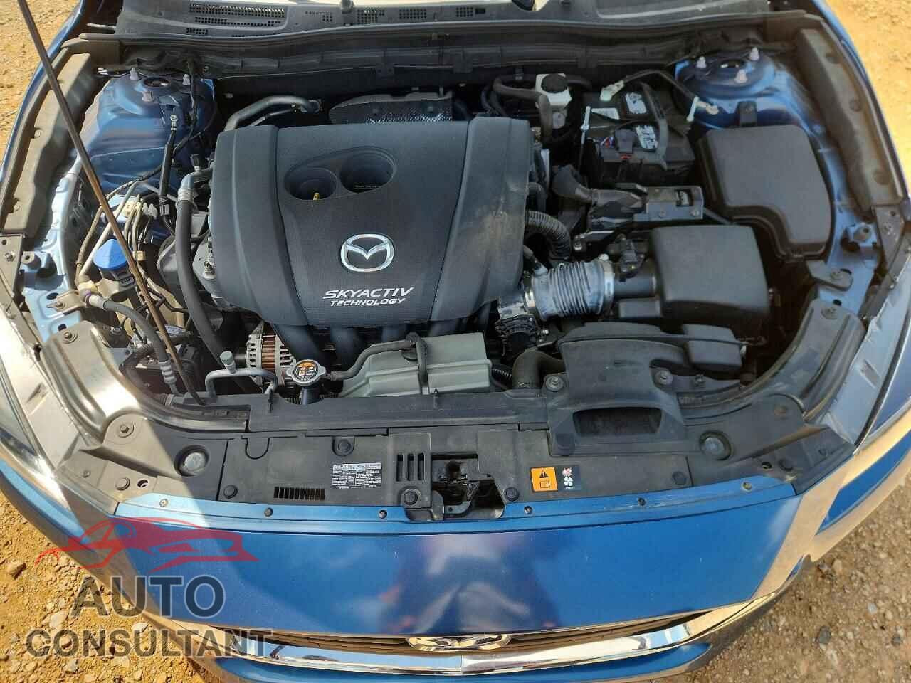 MAZDA 3 2018 - 3MZBN1V39JM193473