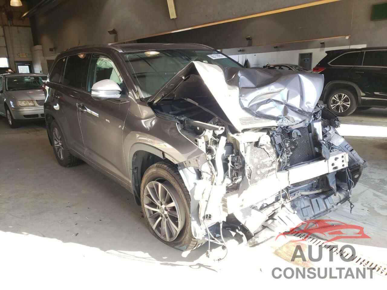 TOYOTA HIGHLANDER 2017 - 5TDJZRFH5HS391344