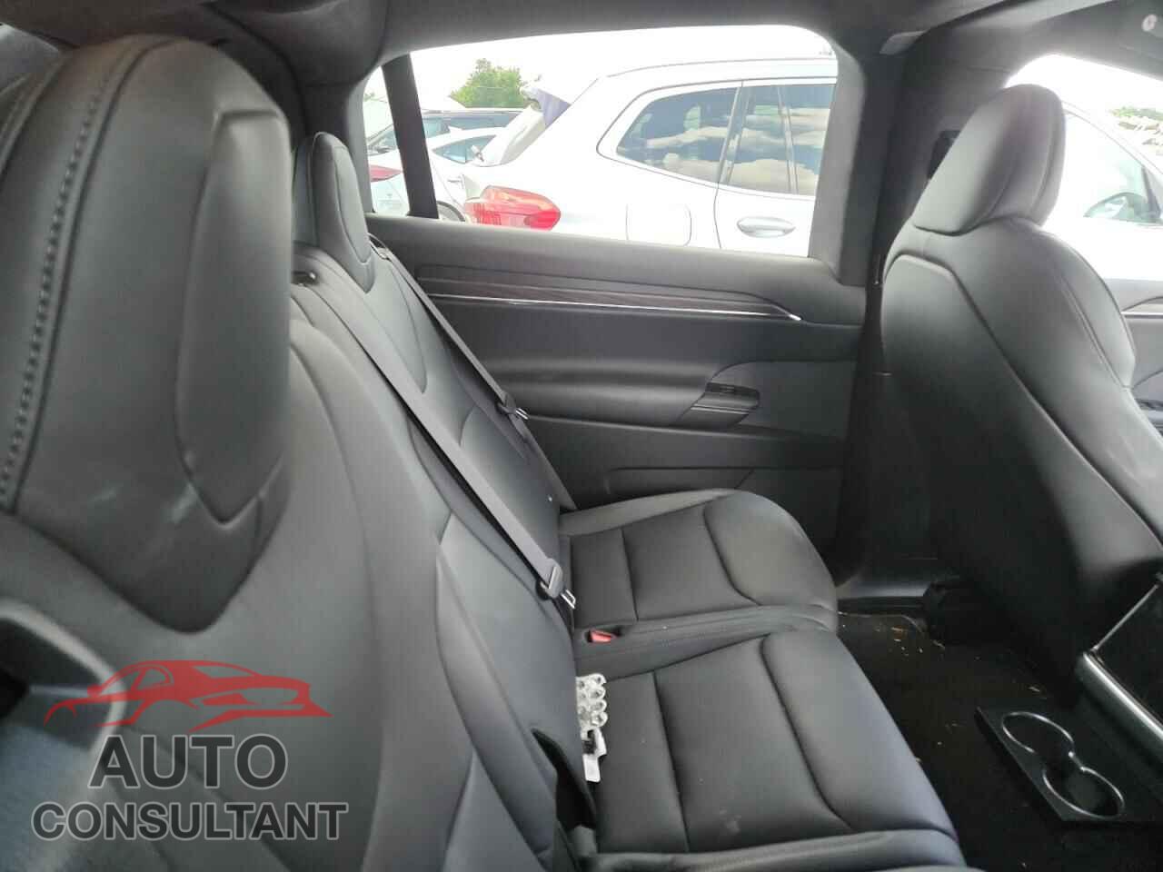 TESLA MODEL X 2023 - 7SAXCAE51PF429601