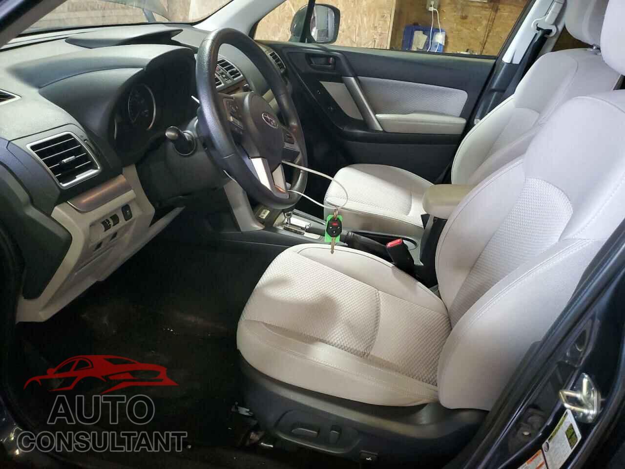 SUBARU FORESTER 2017 - JF2SJAEC2HH472648