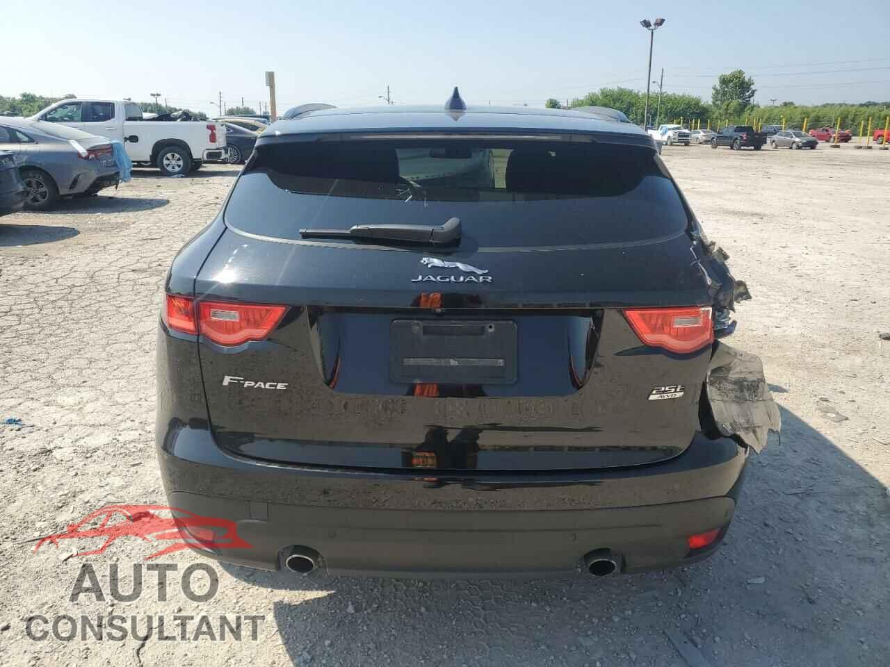 JAGUAR F-PACE 2018 - SADCK2FX5JA260871