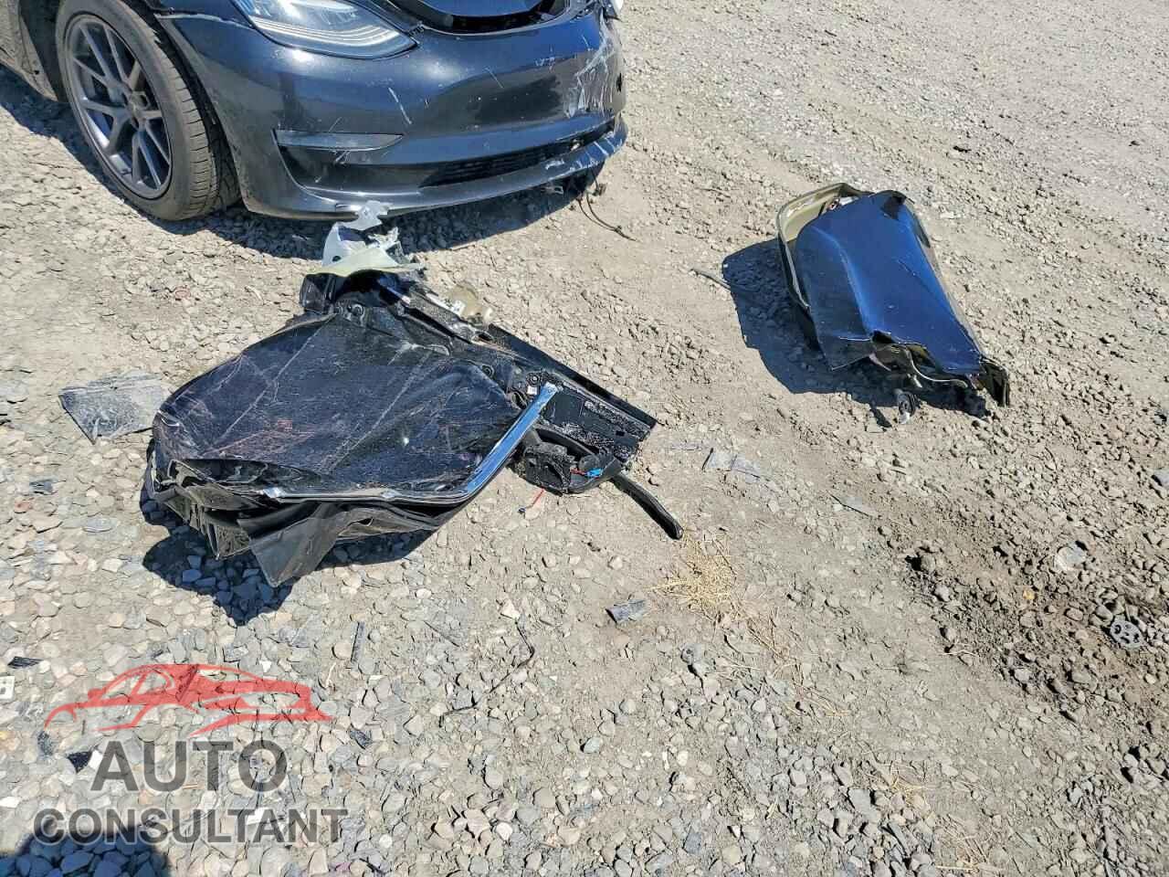 TESLA MODEL 3 2018 - 5YJ3E1EA8JF062691