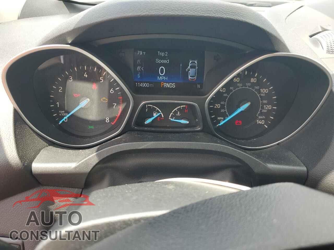 FORD ESCAPE 2017 - 1FMCU9G95HUB82983