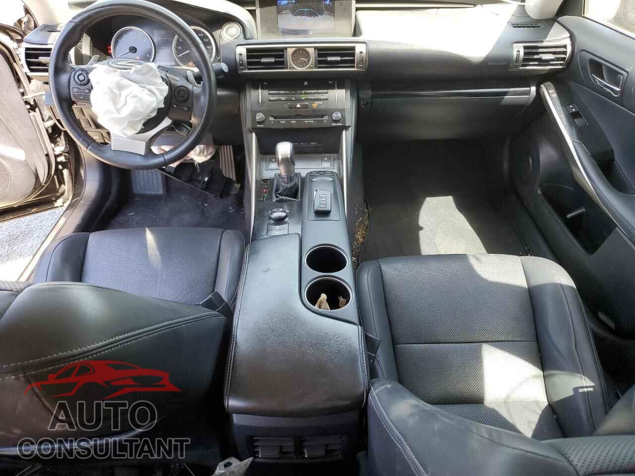 LEXUS IS 2014 - JTHBF1D28E5004945