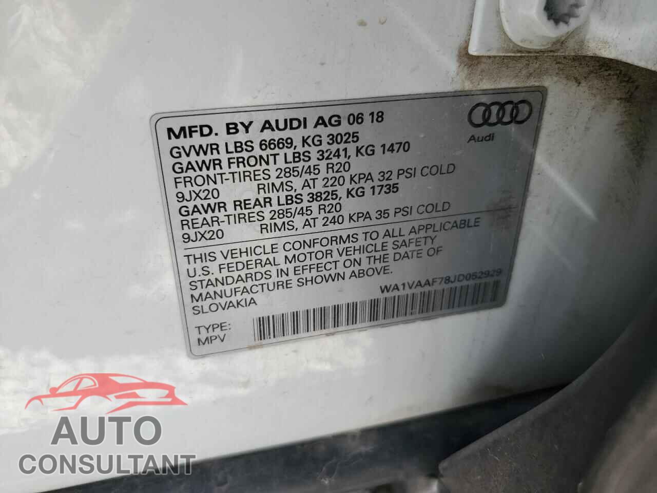 AUDI Q7 2018 - WA1VAAF78JD052929