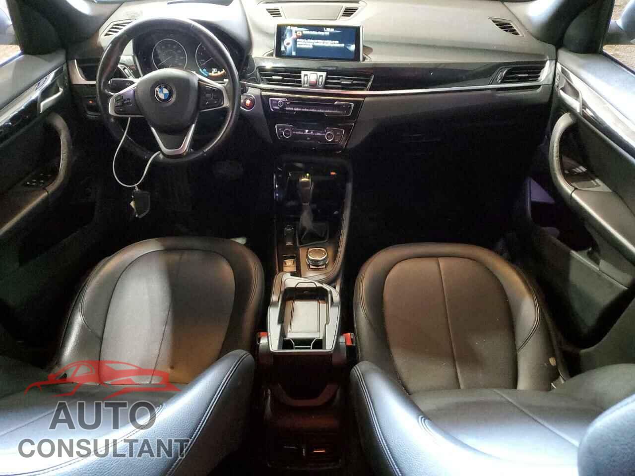 BMW X1 2016 - WBXHT3C30GP880932