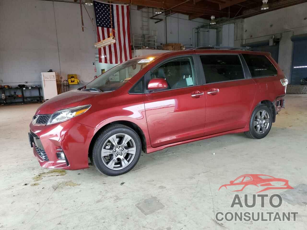 TOYOTA SIENNA 2019 - 5TDEZ3DC3KS225319