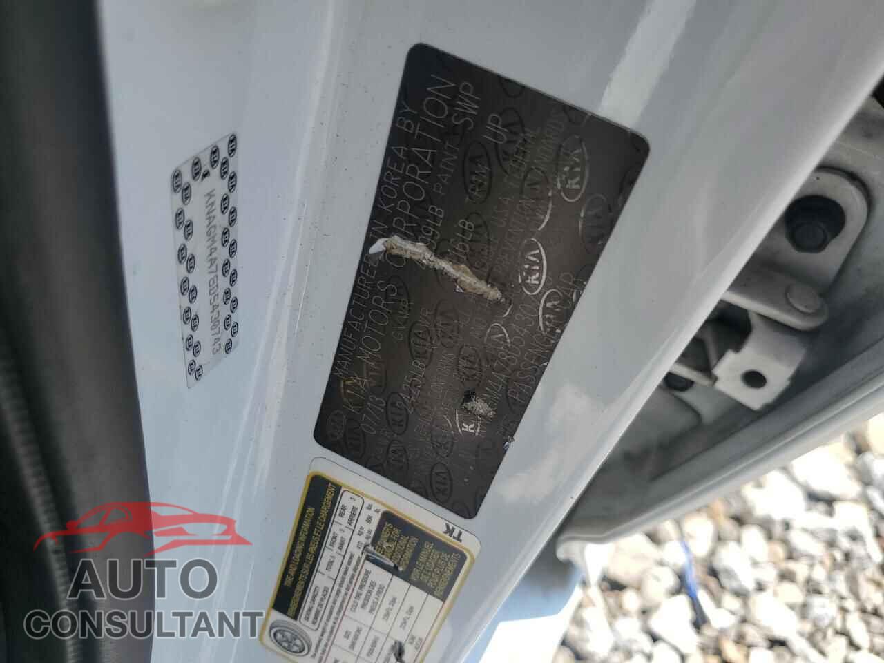 KIA OPTIMA 2013 - KNAGM4A78D5430743