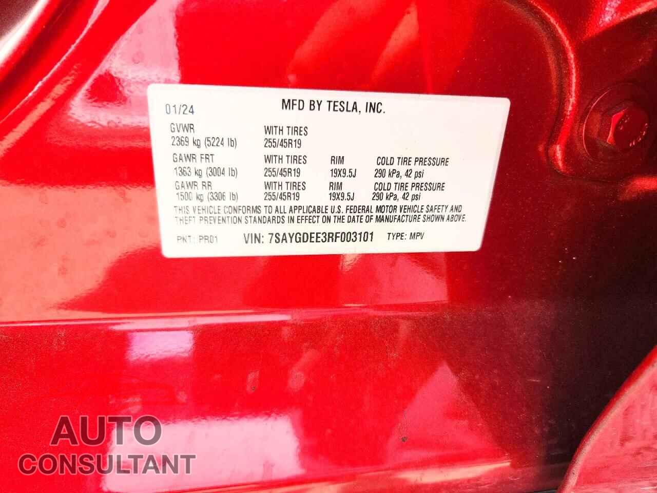 TESLA MODEL Y 2024 - 7SAYGDEE3RF003101