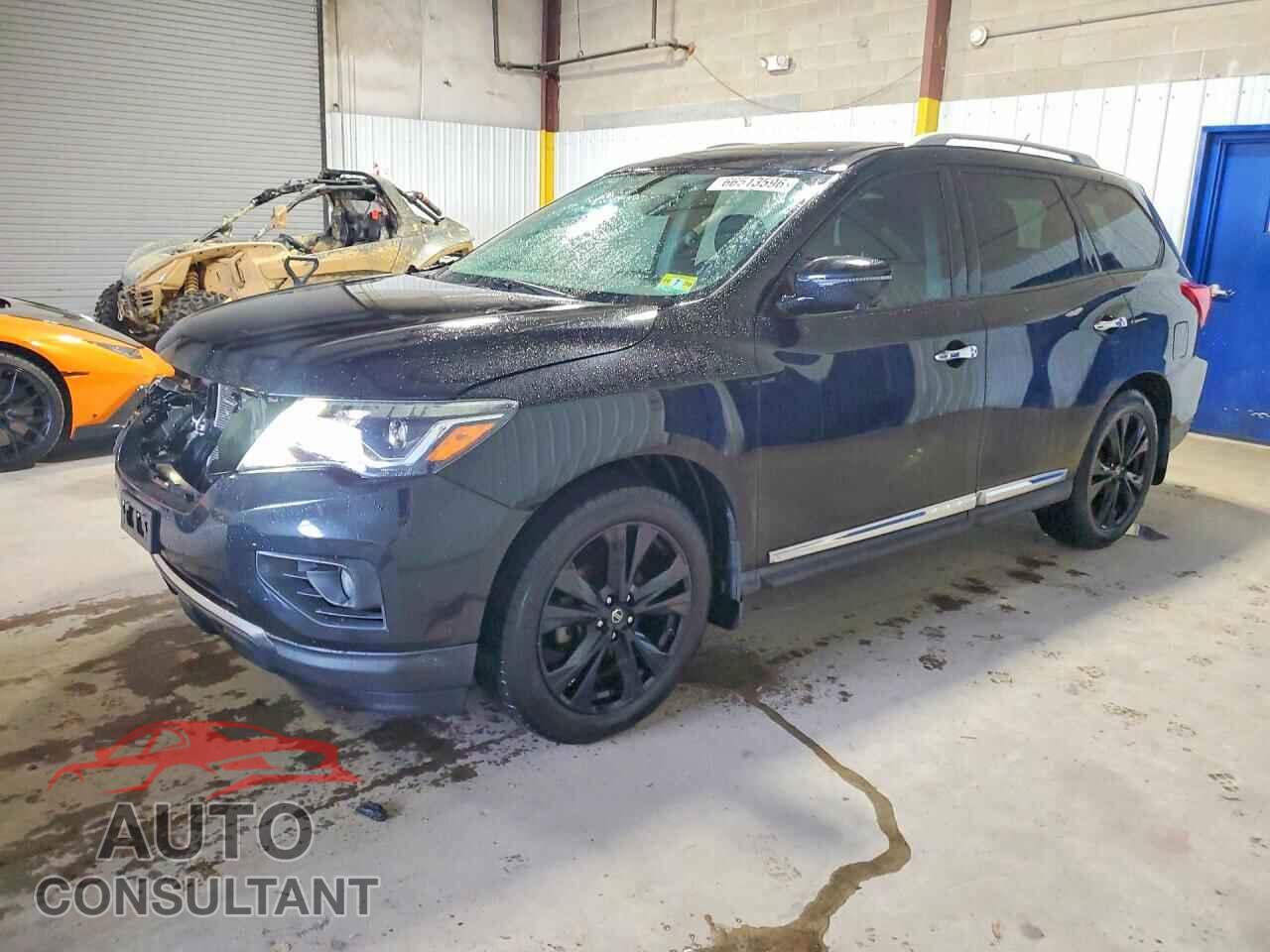 NISSAN PATHFINDER 2017 - 5N1DR2MM8HC679652