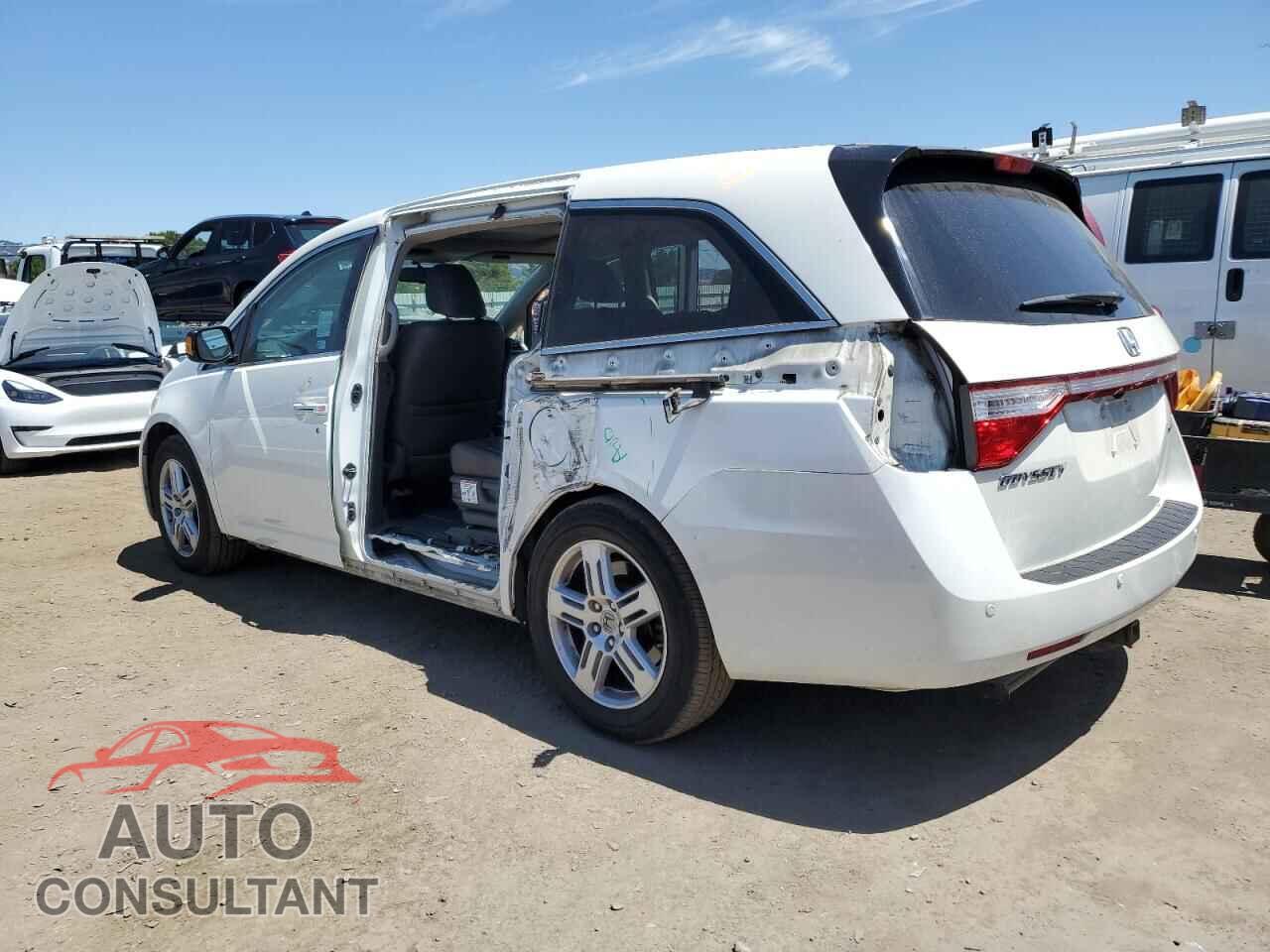 HONDA ODYSSEY 2013 - 5FNRL5H96DB074805