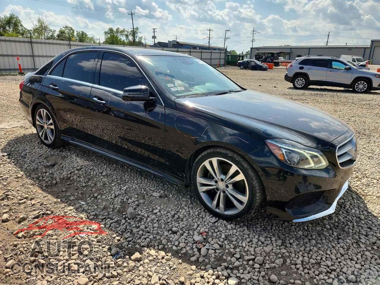 MERCEDES-BENZ E-CLASS 2015 - WDDHF8JB8FB124777