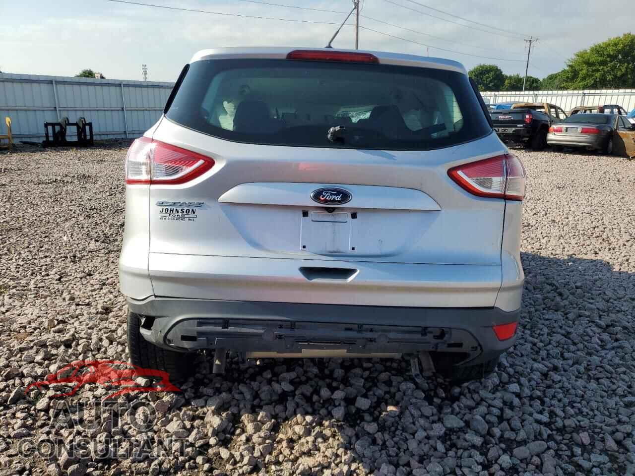FORD ESCAPE 2015 - 1FMCU0F70FUB97190