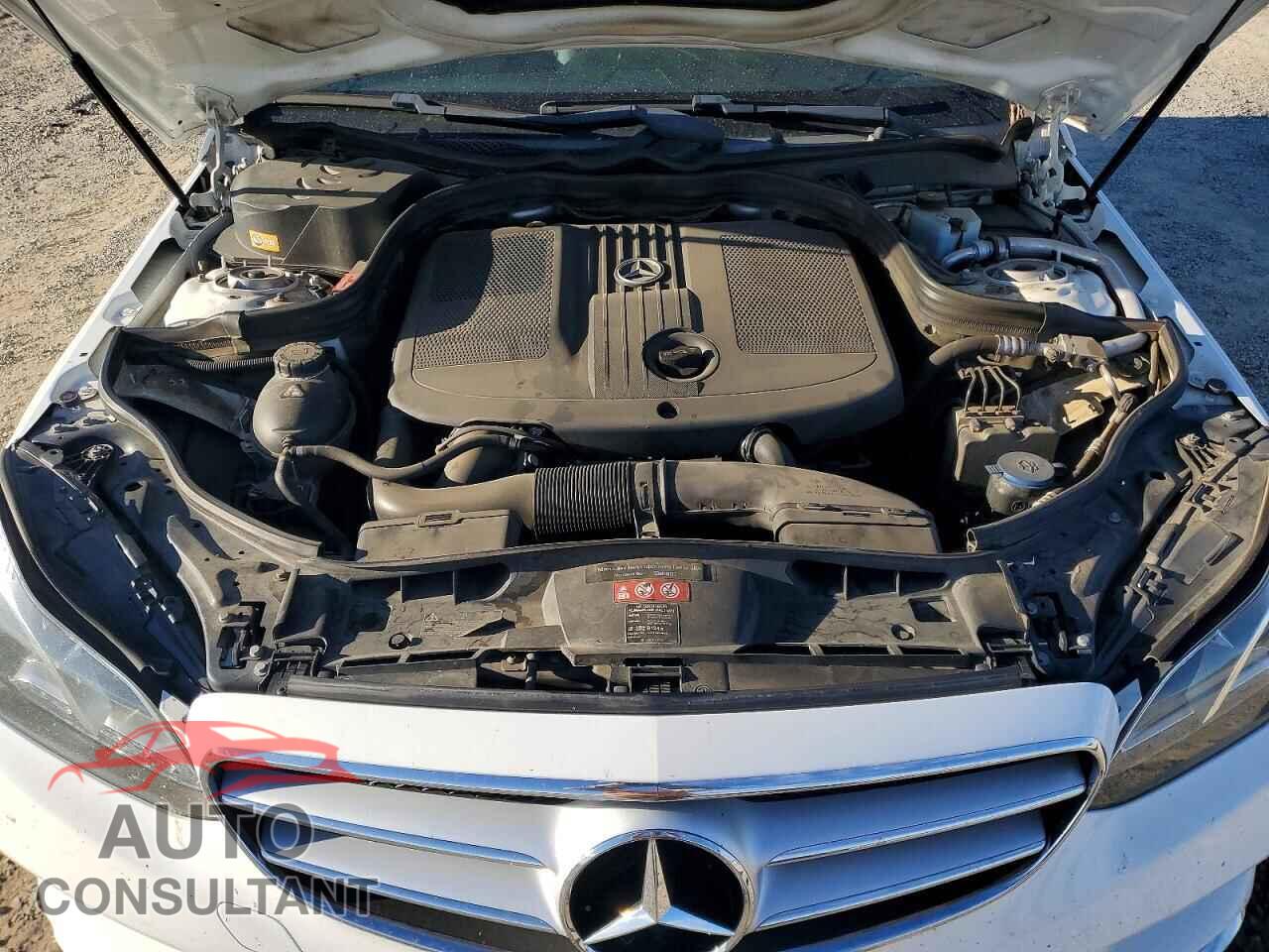 MERCEDES-BENZ E-CLASS 2015 - WDDHF0EB7FB112194