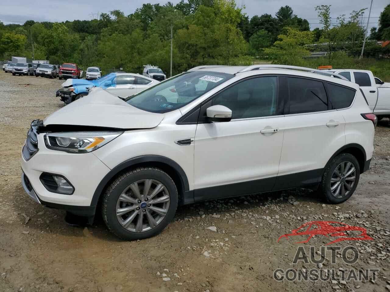 FORD ESCAPE 2017 - 1FMCU9JD5HUC37039