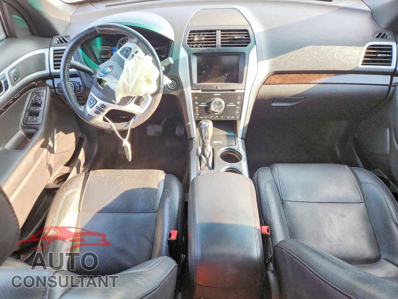 FORD EXPLORER 2013 - 1FM5K8F88DGA52898