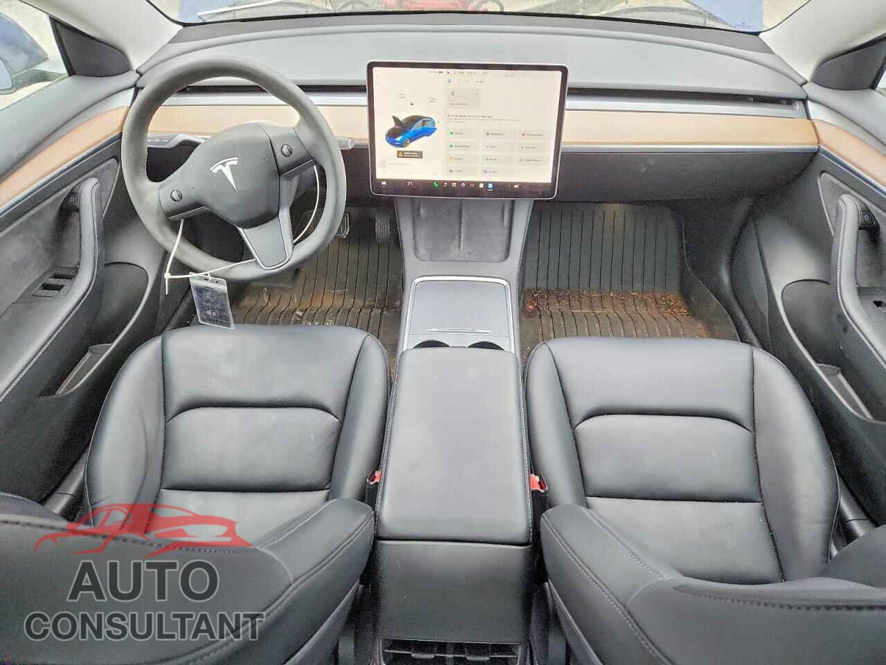 TESLA MODEL 3 2022 - 5YJ3E1EB8NF107823