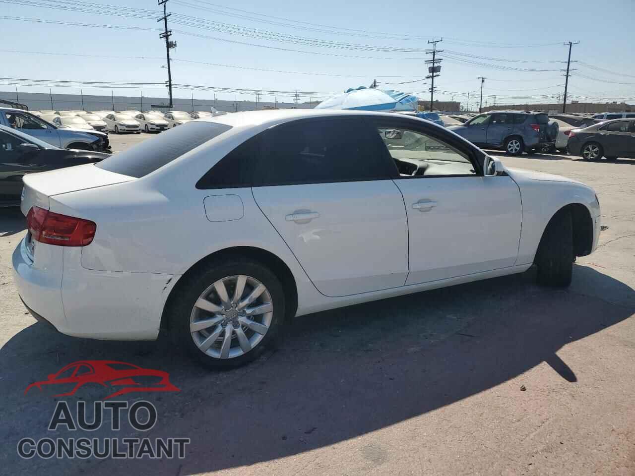 AUDI A4 2012 - WAUBFAFL5CA117180
